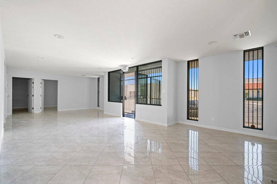 More Photos Of 1703 Floradale Ave, South El Monte Warehouse For Lease