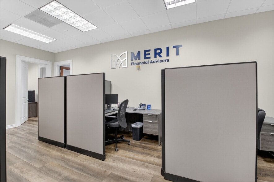 More Photos Of 2799 NW 2nd Ave, Boca Raton Office For Sale