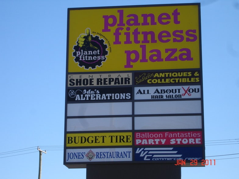 More Photos Of 5805-5821 W Norfolk Rd, Portsmouth Unknown For Lease