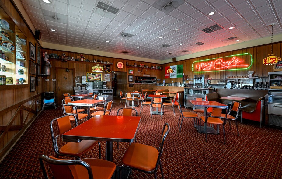 More Photos Of 780 W Market St, Akron Freestanding For Sale