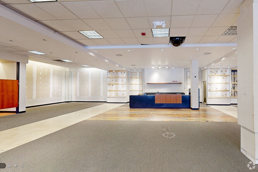 More Photos Of 1595-1659 Rt 23 S, Wayne Unknown For Lease
