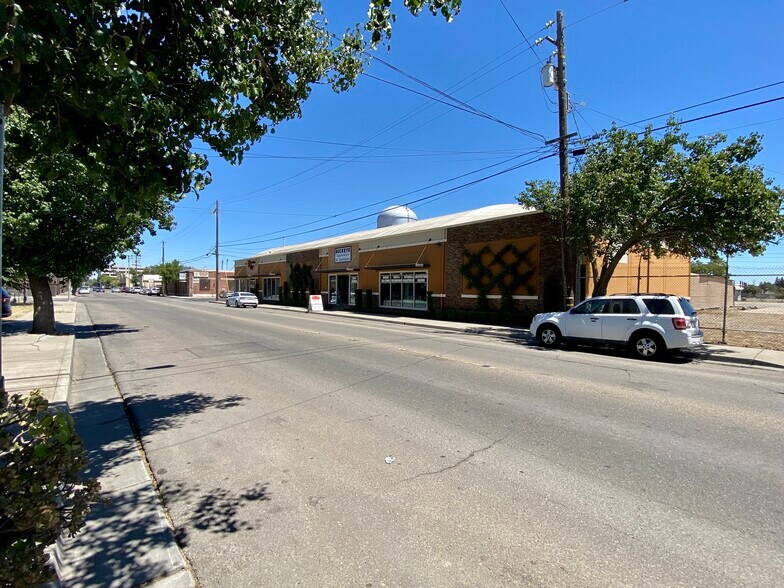 More Photos Of 702-714 W Fremont St, Stockton Light Distribution For Sale
