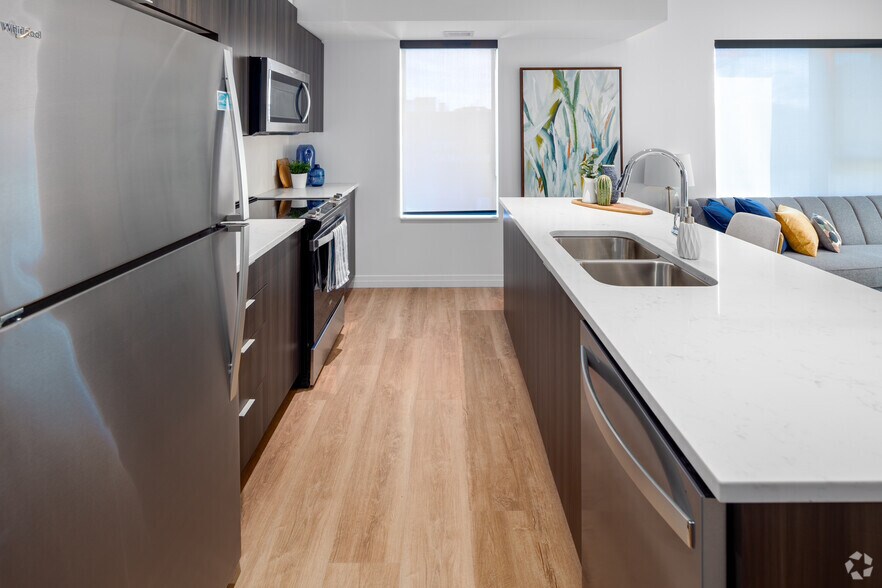 More Photos Of 66 Weber St E, Kitchener Apartments For Lease