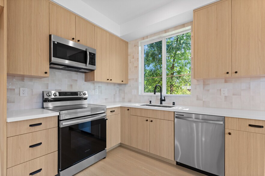 More Photos Of 4401 El Camino Ave, Sacramento Apartments For Sale