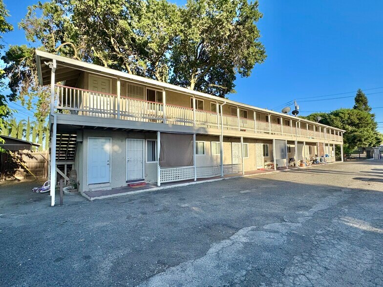 More Photos Of 1220 Sacramento Ave, West Sacramento Apartments For Sale