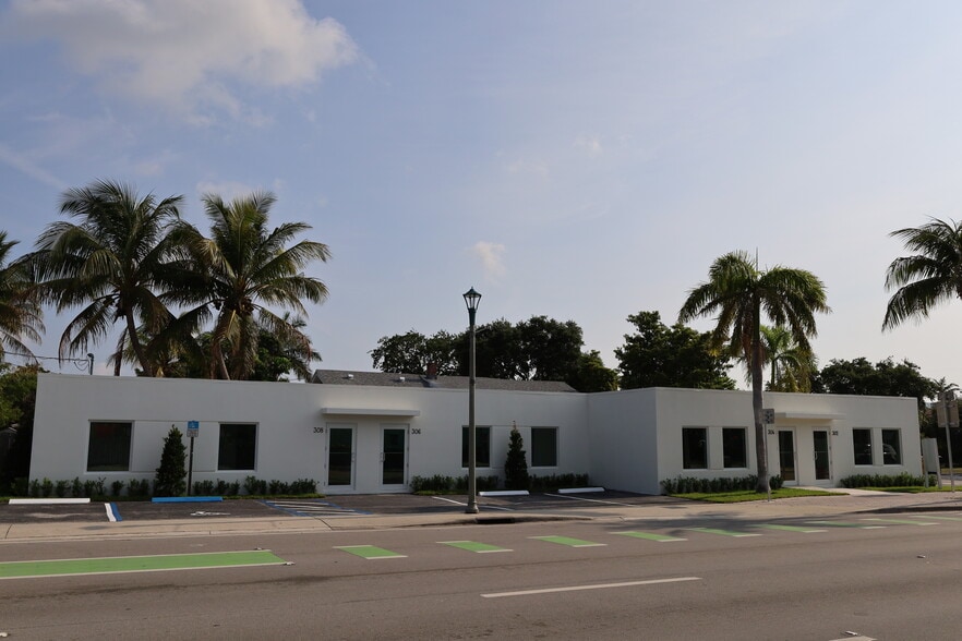 Primary Photo Of 302-308 Lucerne Ave, Lake Worth Office For Lease
