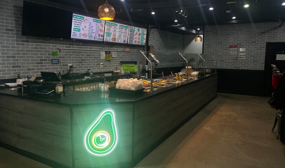 More Photos Of 153 Grand St, Brooklyn Storefront Retail Residential For Lease