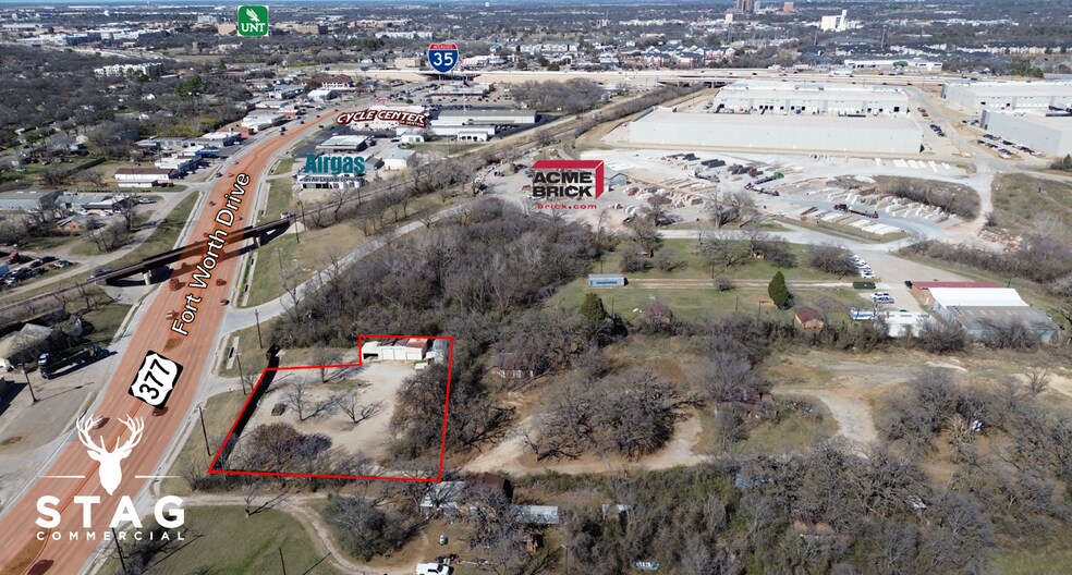 More Photos Of 1401 Fort Worth Dr, Denton Office For Lease