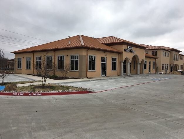 More Photos Of 6513 Chase Oaks Blvd, Plano Medical For Lease