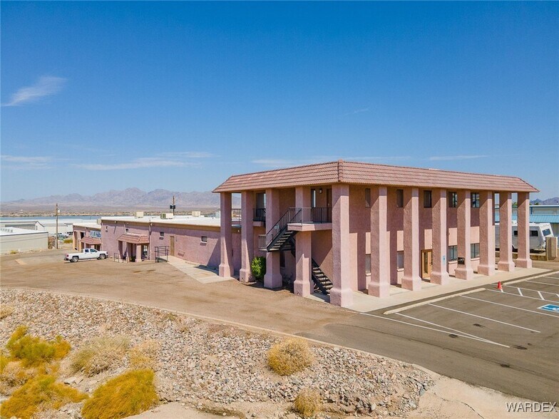 More Photos Of 1055 Empire Dr, Lake Havasu City Distribution For Lease