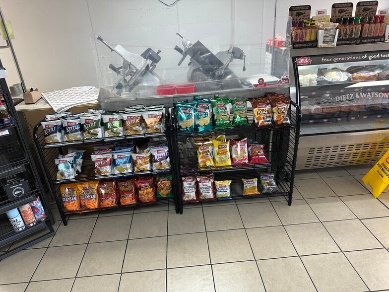 More Photos Of 930-980 Radio Rd, Little Egg Harbor Township General Retail For Sale