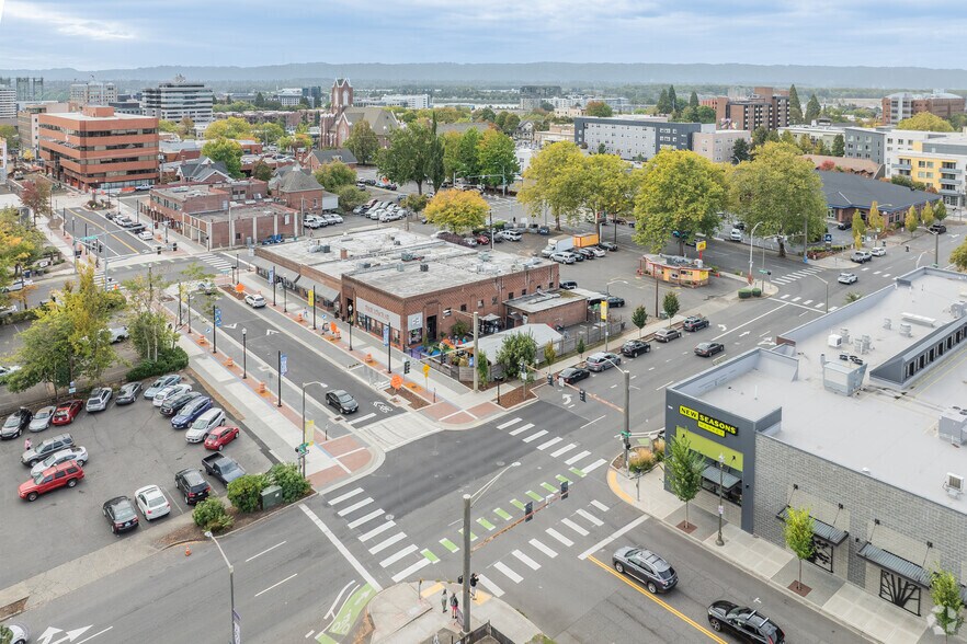 More Photos Of 1400 Main St, Vancouver Storefront For Lease