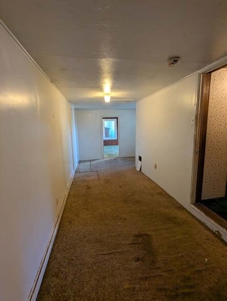 More Photos Of 702 Vesta St, Inglewood Manufacturing For Sale