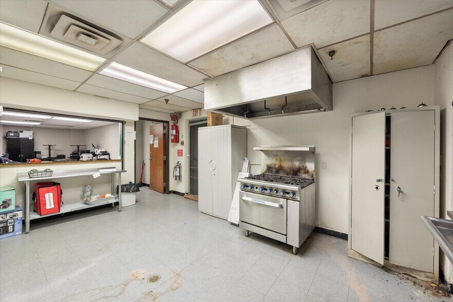 More Photos Of 4109 Mansfield Hwy, Forest Hill Schools For Sale