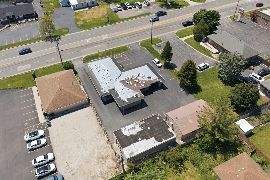 More Photos Of 2304 Plainfield Rd, Crest Hill Medical For Sale