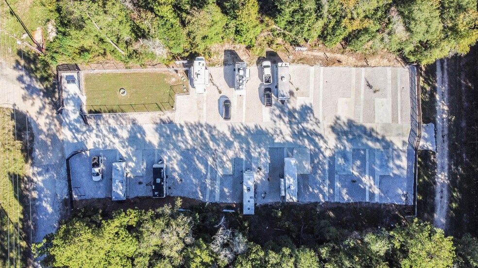 More Photos Of 321 FM 2090 Rd E, Splendora Manufactured Housing Mobile Home Park For Sale