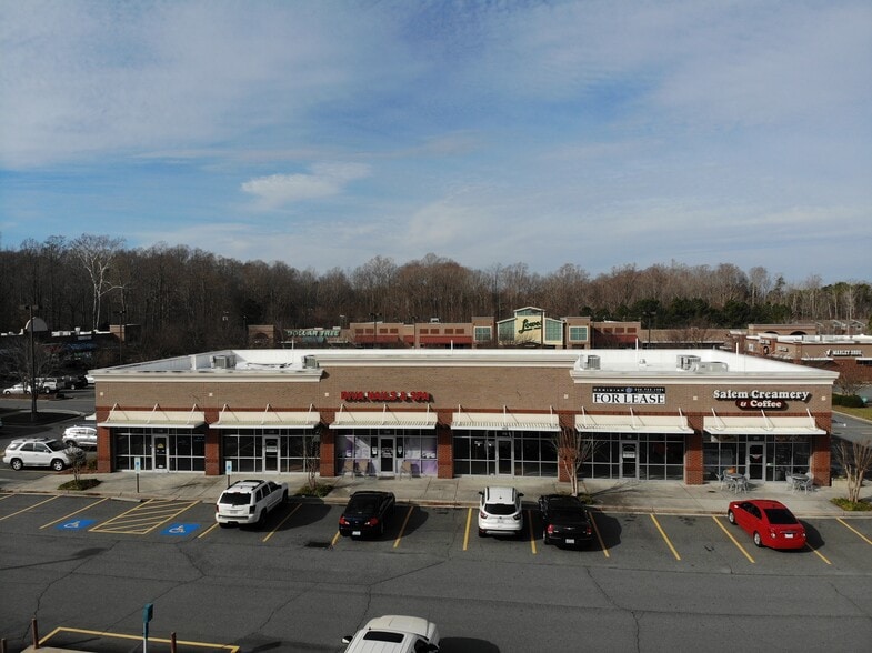 More Photos Of 5038 Peters Creek Pky, Winston-Salem Freestanding For Lease