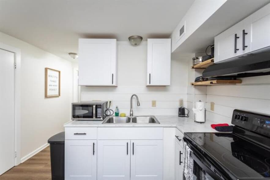 More Photos Of 600 E Main St, Waynesboro Apartments For Sale