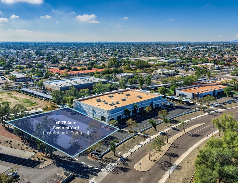 Primary Photo Of 5811 W Talavi Blvd, Glendale Flex For Lease