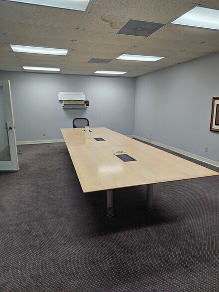 More Photos Of 6221 Monticello Rd, Columbia Warehouse For Lease