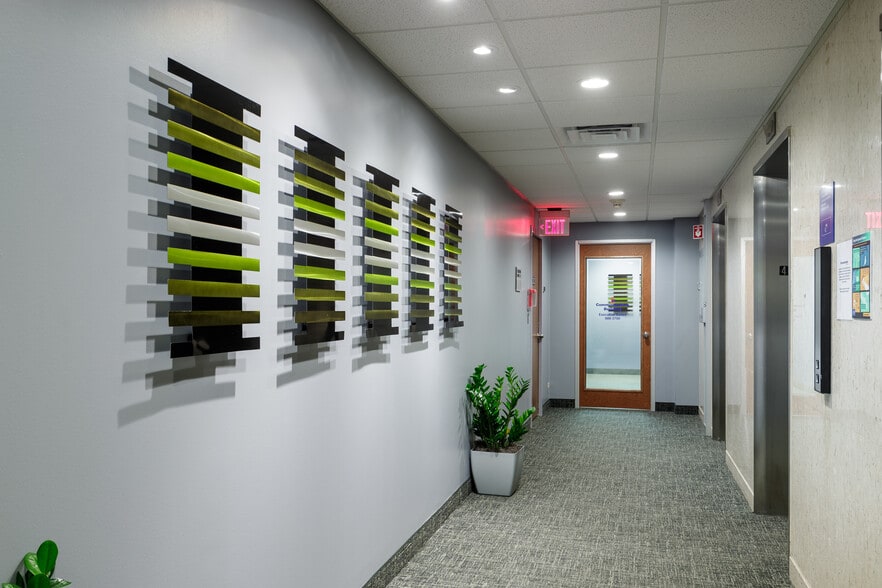 More Photos Of 500 N Water St, Corpus Christi Office For Lease