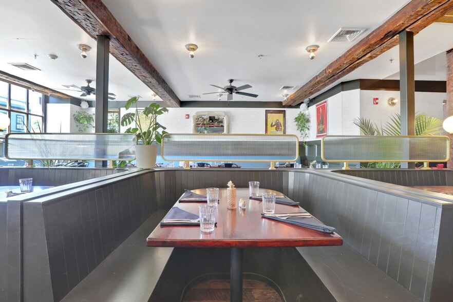 More Photos Of 63 N Front St, Kingston Storefront For Sale