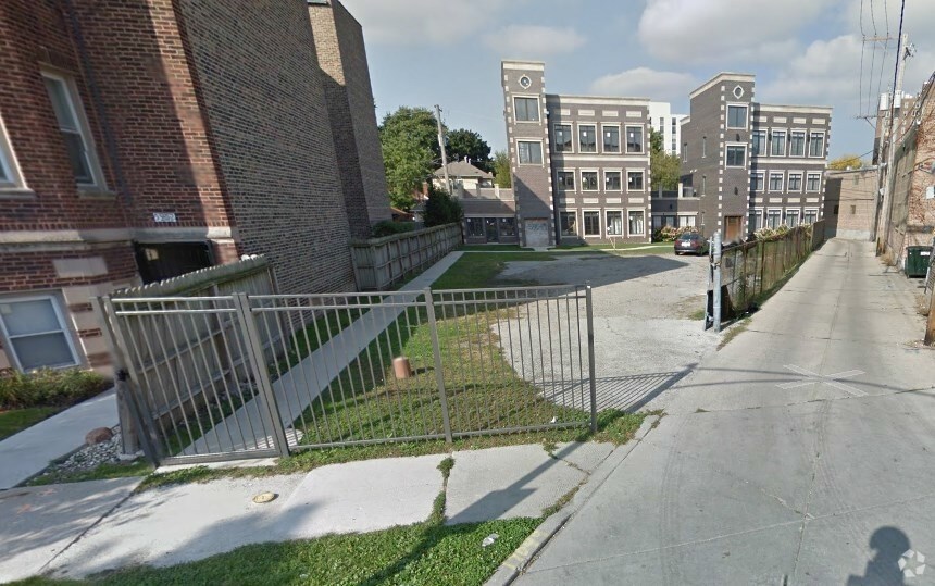 More Photos Of 5956 N Paulina St, Chicago Land For Sale