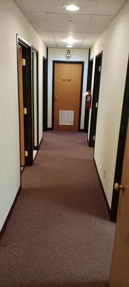 More Photos Of 251 7th St, New Kensington Medical For Sale