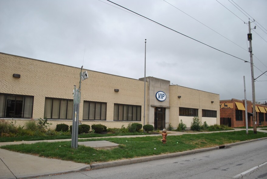 Primary Photo Of 1361 E 55th St, Cleveland Manufacturing For Lease