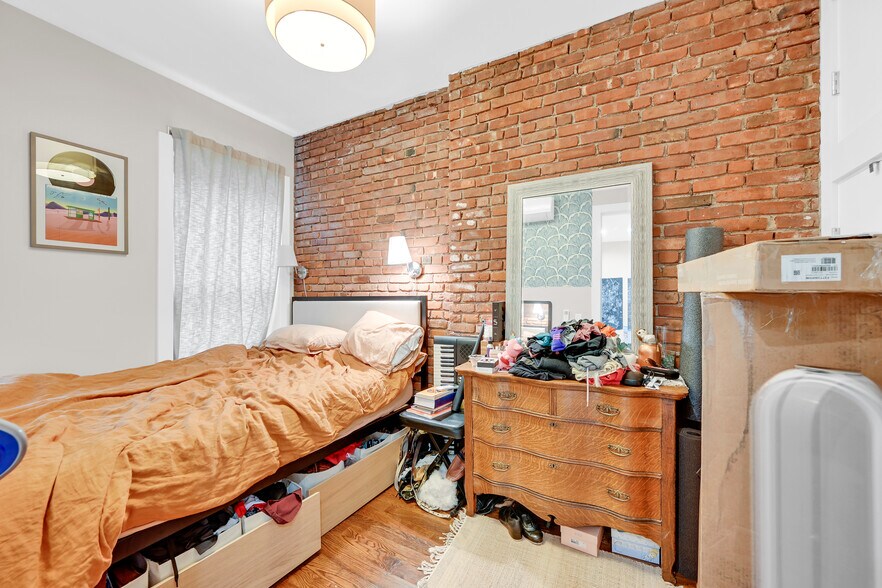 More Photos Of 252 W 132nd St, New York Apartments For Sale