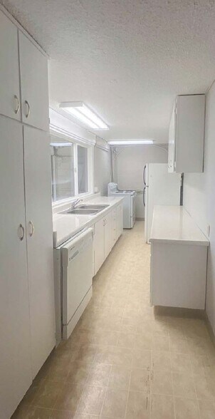 More Photos Of 10327-10337 NE Fourth Plain Blvd, Vancouver Apartments For Sale