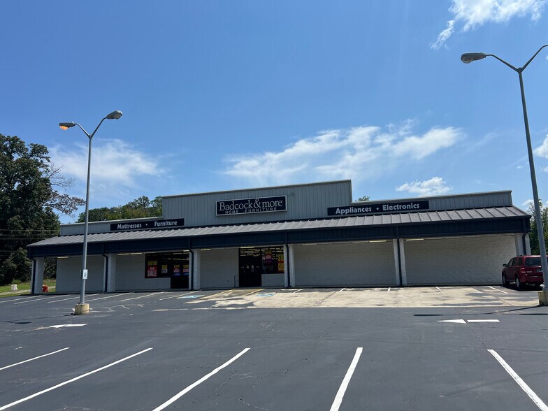 Primary Photo Of 3600 Main St, Jasper Storefront For Lease