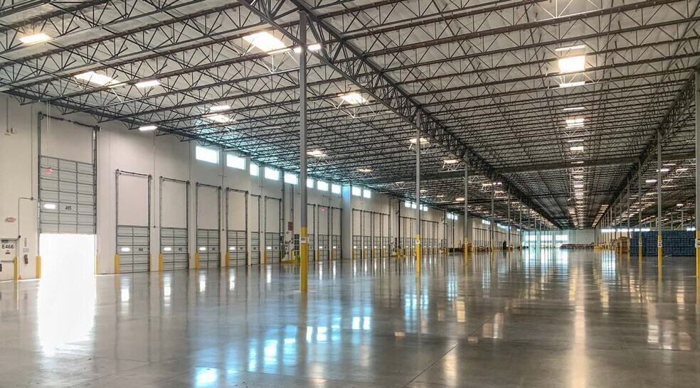 More Photos Of 165 Kincardine Hwy, Brockton Warehouse For Lease