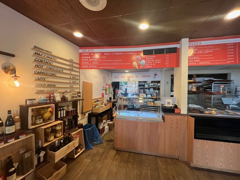 More Photos Of 473-475 Ashford Ave, Ardsley Office For Lease