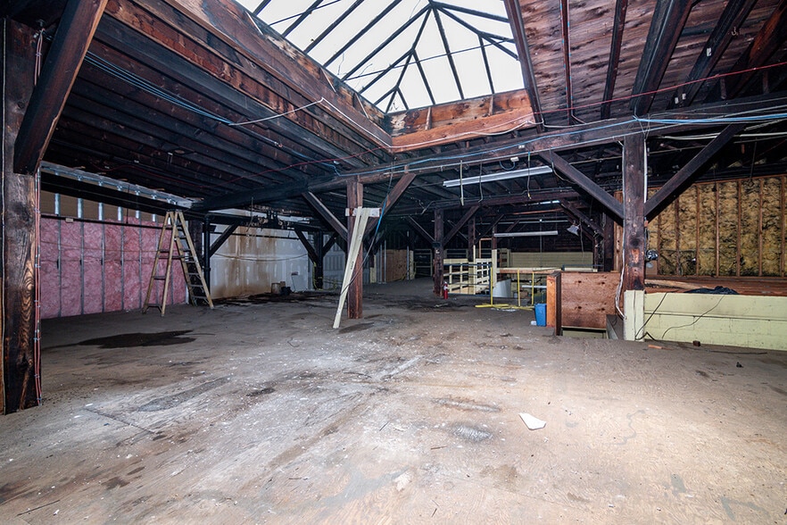 More Photos Of 49 Mechanic St, Hope Valley Manufacturing For Sale