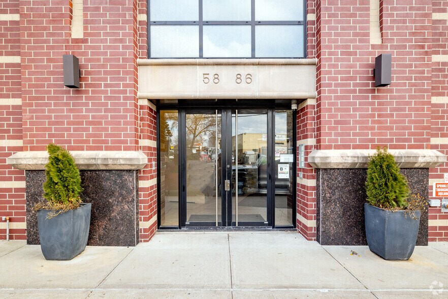 More Photos Of 58-86 Grand Ave, Maspeth Warehouse For Lease