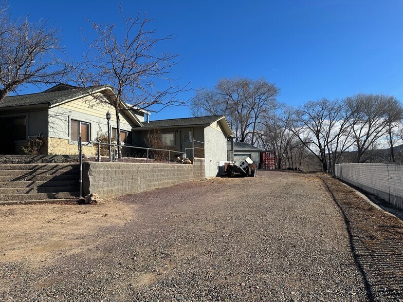 More Photos Of 717 5th St, Prescott Manufacturing For Lease