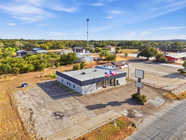 More Photos Of 3405 E Highway 377, Granbury Office For Sale
