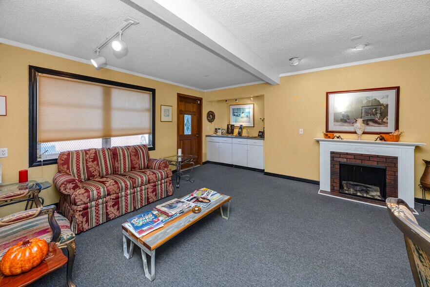 More Photos Of 14385 Walsingham Rd, Largo Office For Sale