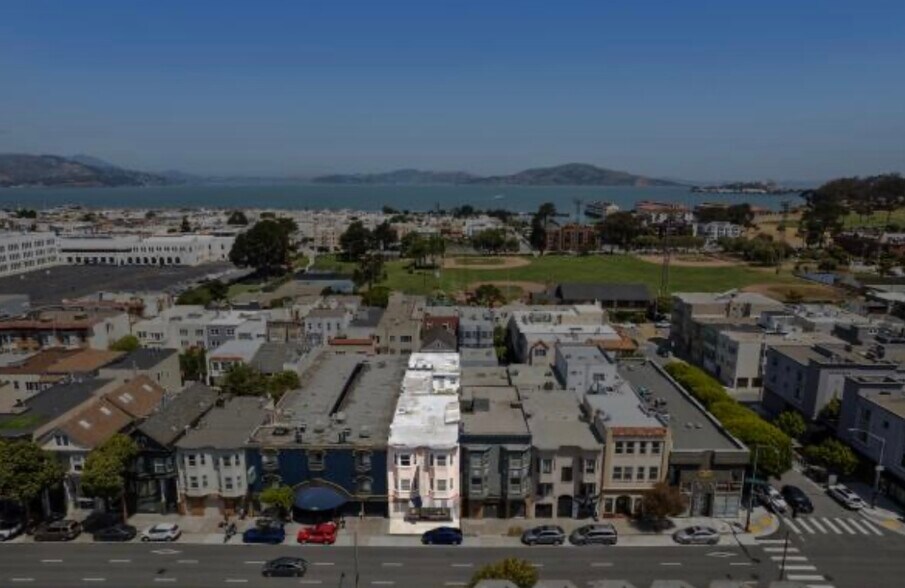 More Photos Of 1926-1930 Lombard St, San Francisco Apartments For Sale