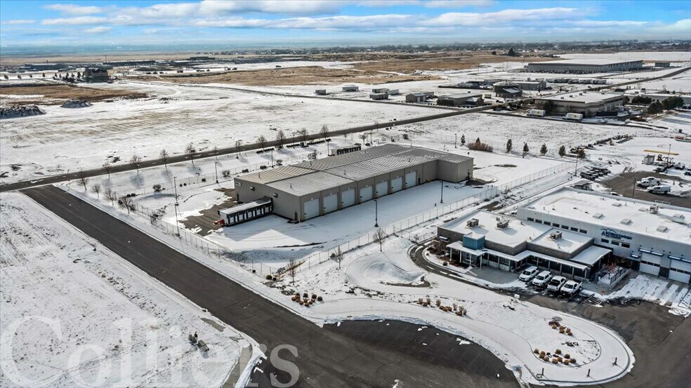 More Photos Of 382 American Ave, Jerome Warehouse For Lease