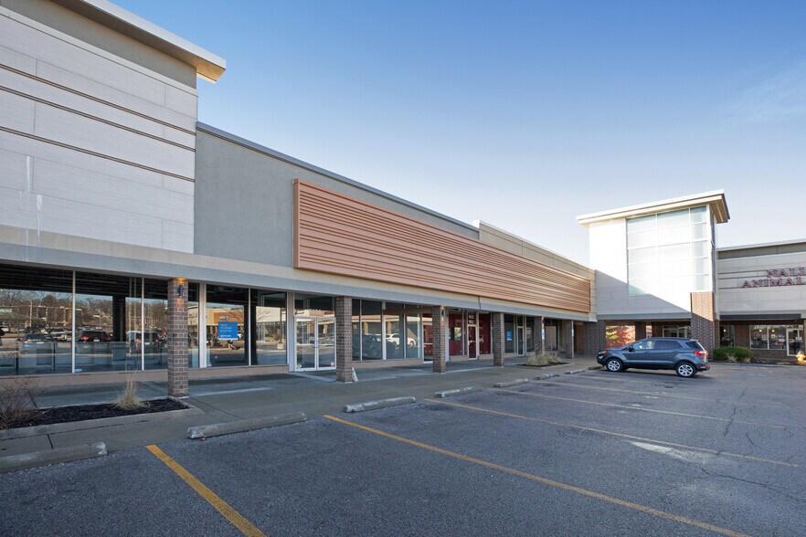 More Photos Of 9502-9628 Nall Ave, Overland Park Unknown For Lease