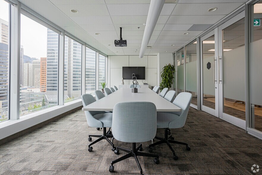 More Photos Of 903 8th Ave SW, Calgary Coworking Space