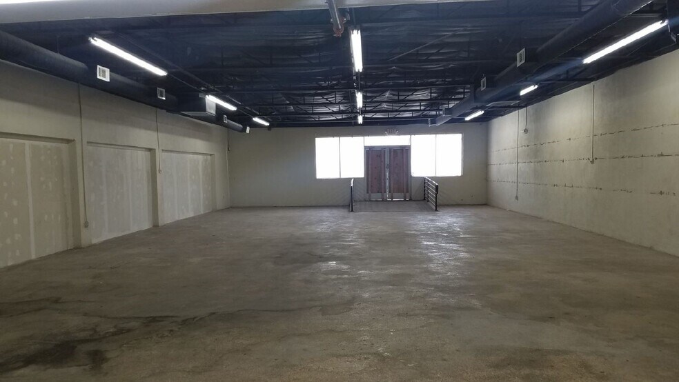 More Photos Of 1612 E Southern Ave, Phoenix Freestanding For Sale