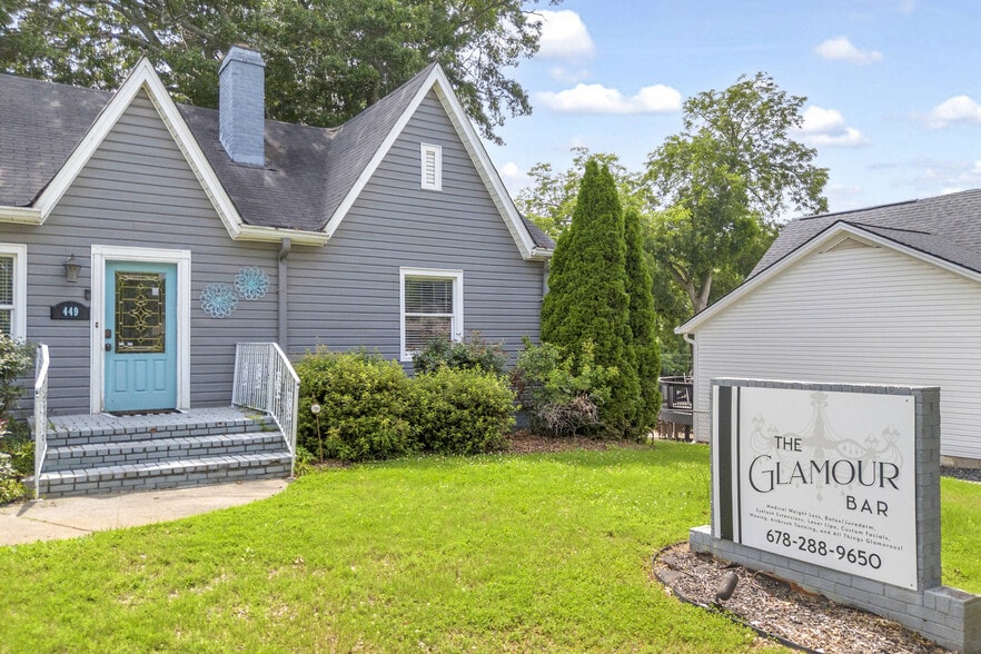 More Photos Of 449 S Hill St, Buford Office For Sale