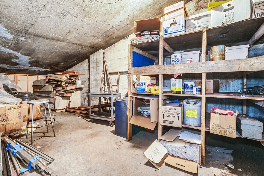 More Photos Of 3610 Lyndale Ave S, Minneapolis Auto Repair For Sale