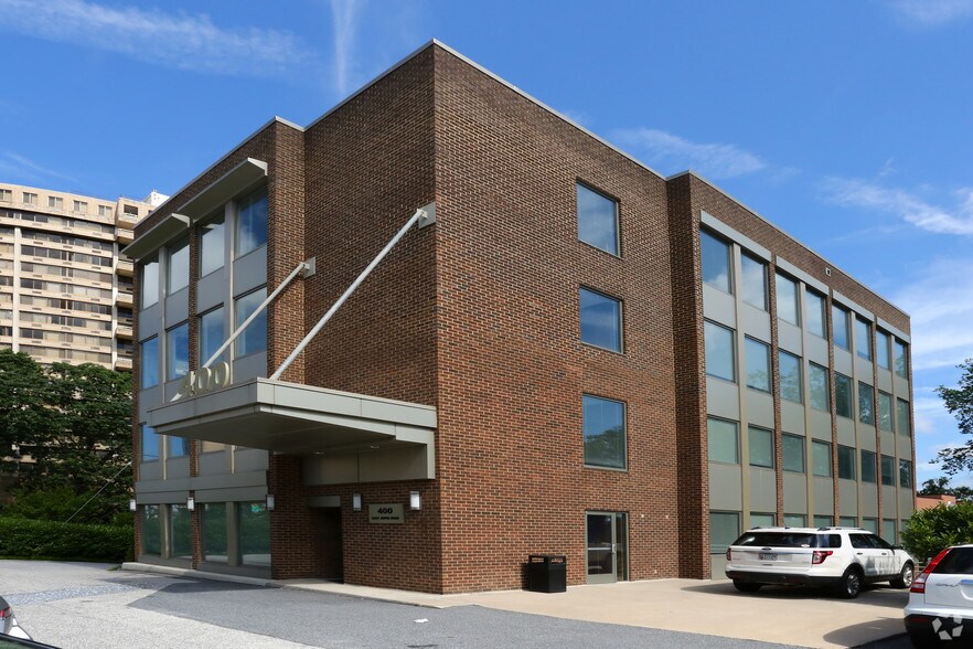 More Photos Of 400 E Joppa Rd, Towson Office For Sale