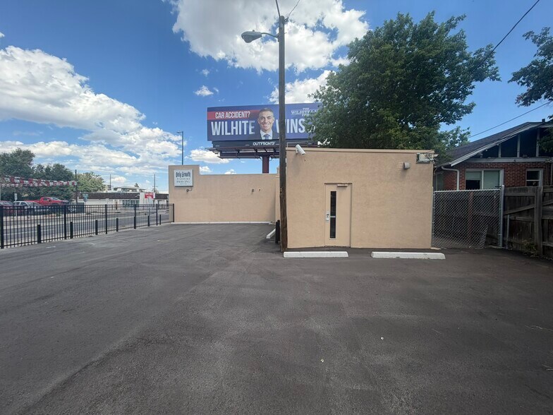 More Photos Of 4500 W Colfax Ave, Denver Storefront Retail Office For Sale