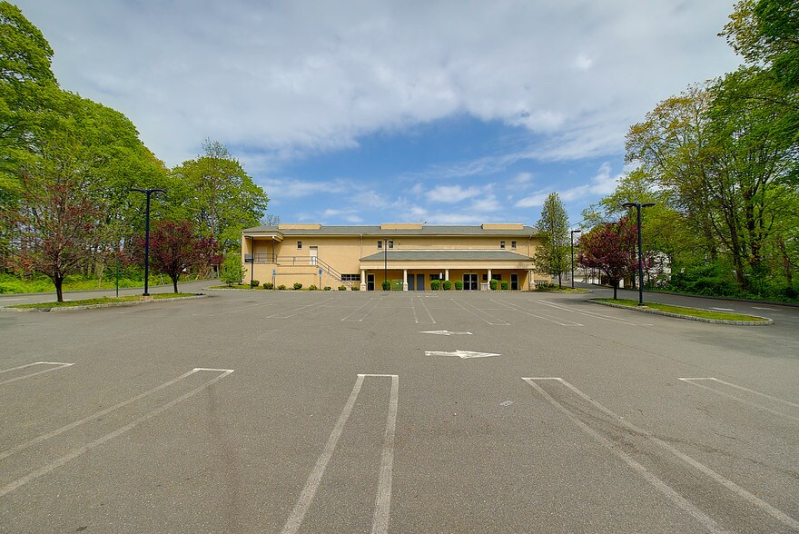 More Photos Of 389 Dover Chester Rd, Randolph Storefront Retail Office For Sale