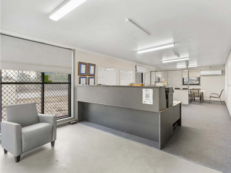 More Photos Of 59 Shanley Street, Wangaratta Warehouse For Lease